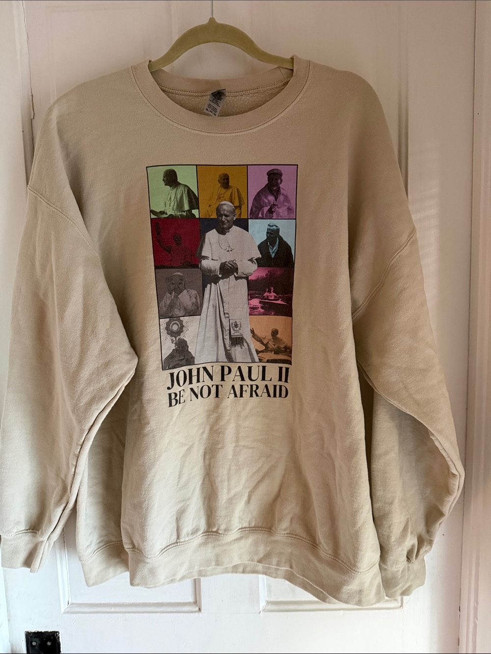Pope John Paul II Gildan sweatshirt size 2 xl